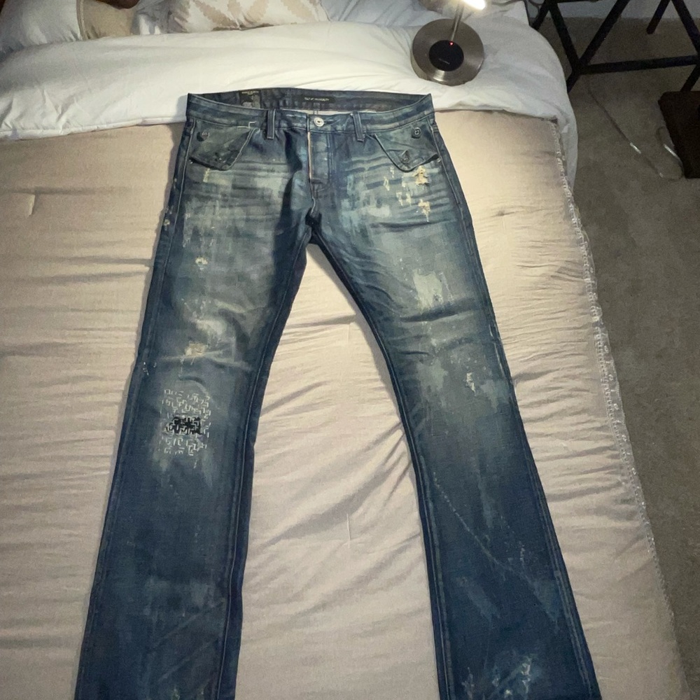 Medium blue wash jeans